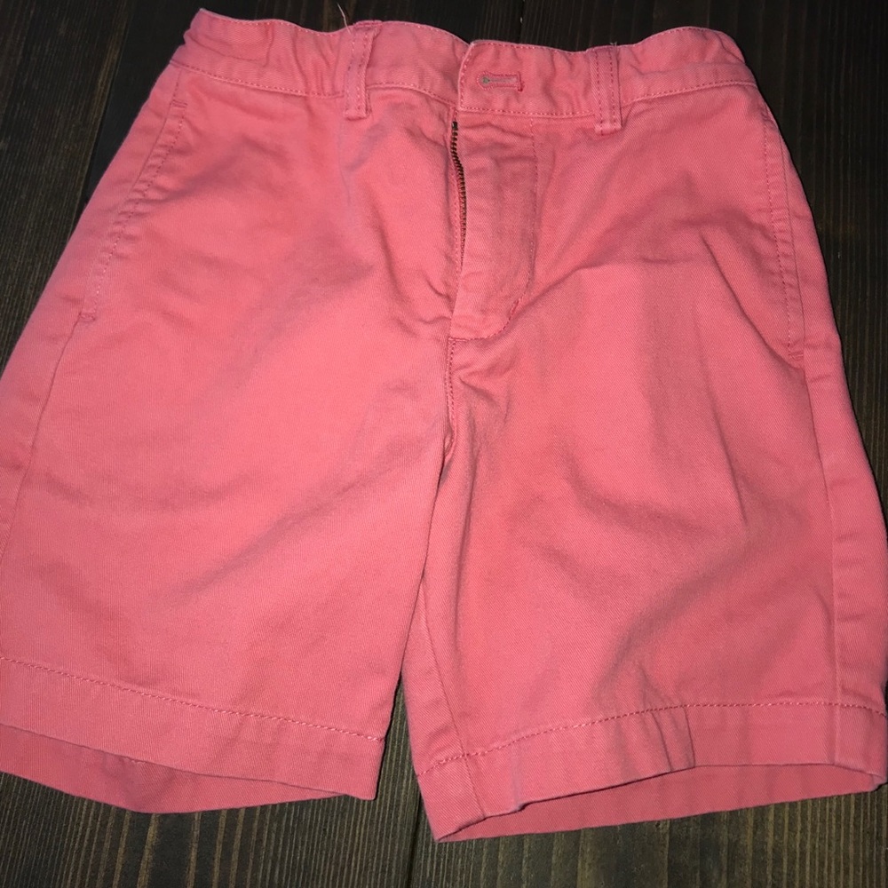 Vineyard Vine shorts